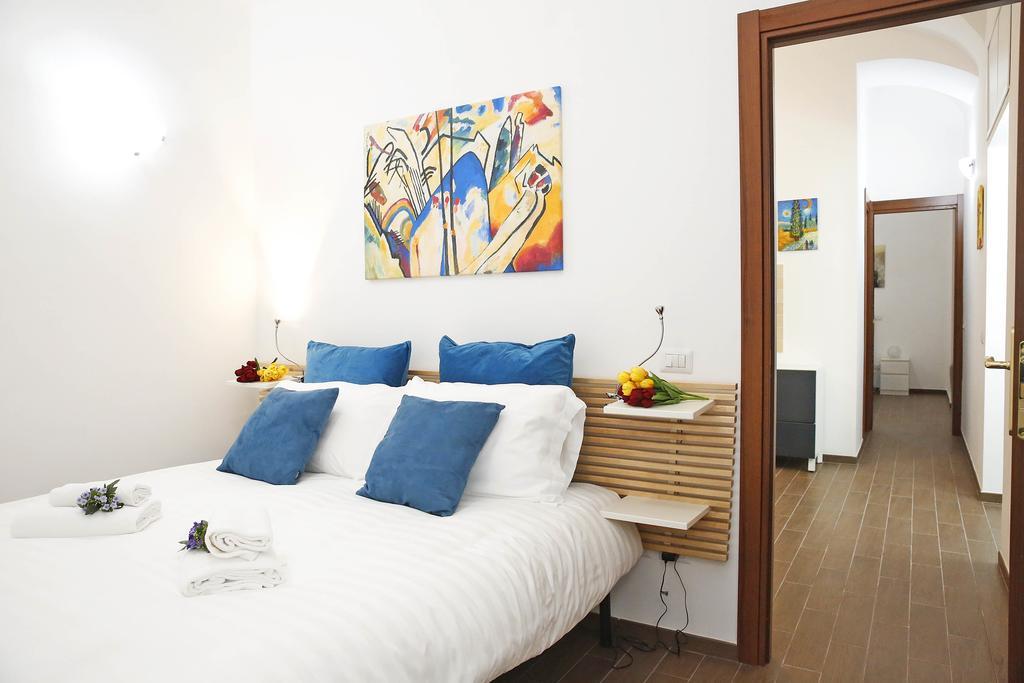 Castel Sant Angelo's Harmonious Apartamento *